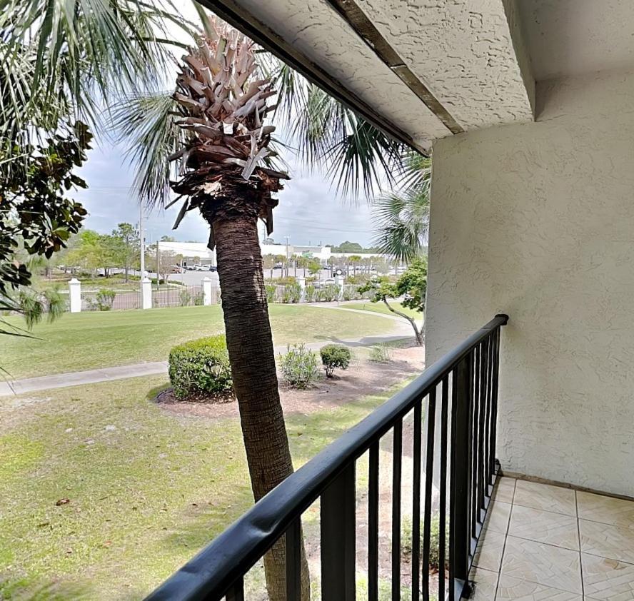 Edgewater 1607 *
